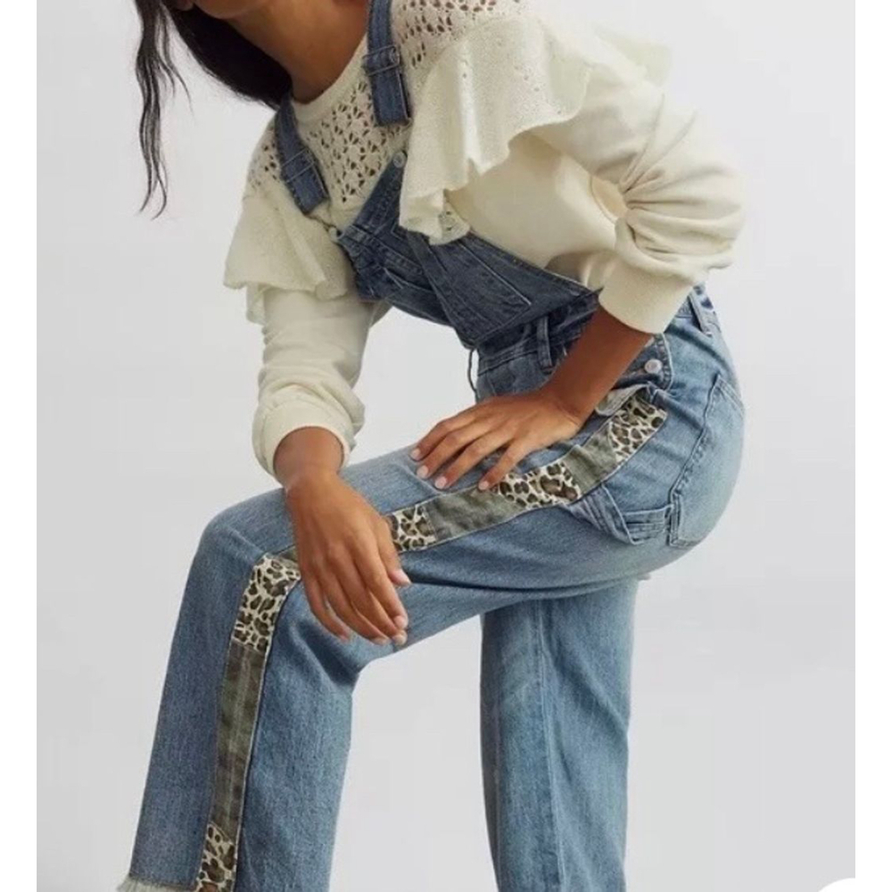 Pilcro Anthropologie The Lex Denim Jean Bib Overalls Camo Animal Size 27